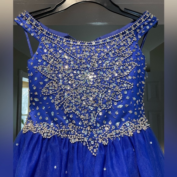 Royal blue girls pageant formal dress, size 6 8 - Picture 2 of 8